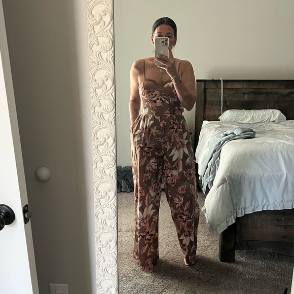 Land of the Free Size L Jumpsuit - Picture 8 of 8